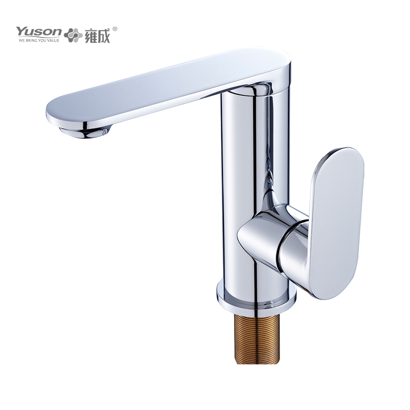 2012-32 Máy trộn nước nóng và lạnh gắn trên boong có kiểu dáng đẹp bằng đồng thau, máy trộn bồn chứa